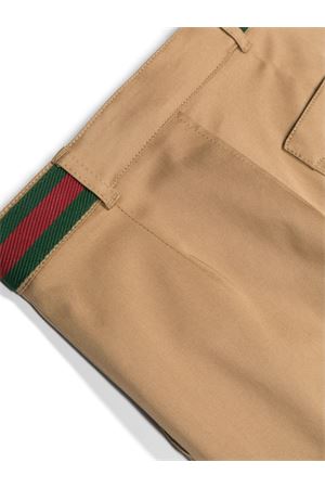 Beige stretch-cotton trousers GUCCI KIDS | 737990XWA0I9813